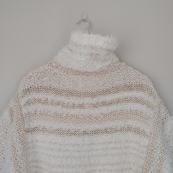 Anthropologie Marilyn Knit Poncho Sweater Fringe Size Medium / Large Cream - Picture 11 of 16